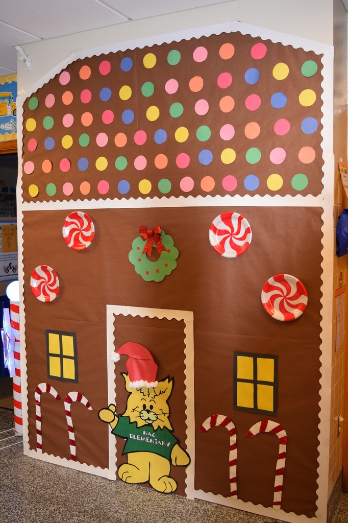 Gingerbread house Bobby